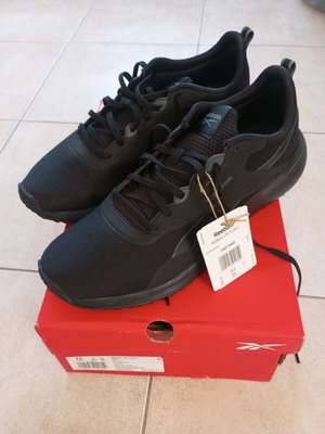Reebok Lite Plus 4 shoes size 45.5 new, black, athletic