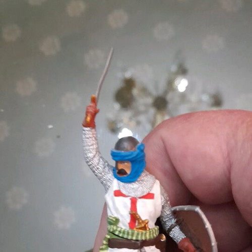Crusader knight figure used, hand-painted, height 7.5cm