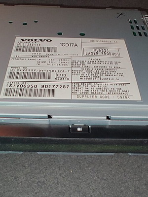 Radio CD Volvo 1CD17A used with CD tray issue