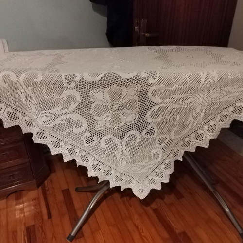 Handmade crochet tablecloth new
