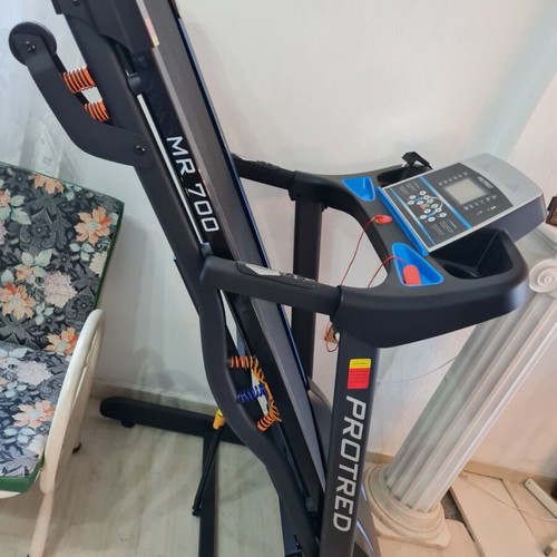 Protred MR700 Treadmill like new