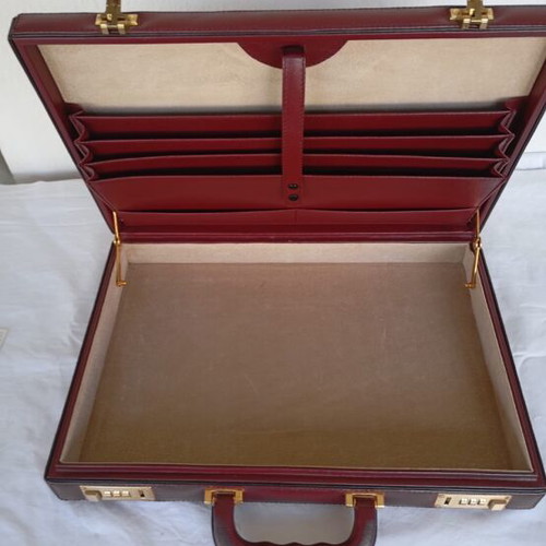 Mexican leather briefcase like new, handmade, red