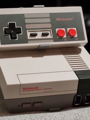 3D Printed Βάση Κονσόλας και Χειριστηρίου με Cable Management για NES Mini καινούργιο