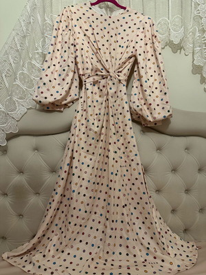Karavan dress like new, size medium
