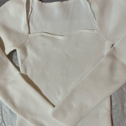 White ribbed long-sleeve blouse like new, size S/M