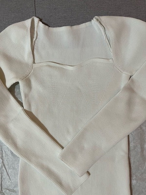 White ribbed long-sleeve blouse like new, size S/M