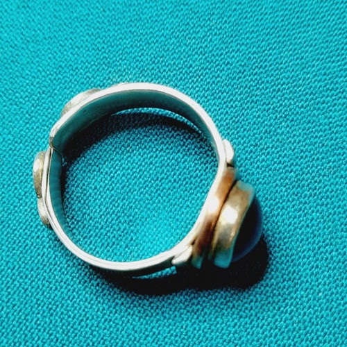 Handmade ring with amethyst, silver, new