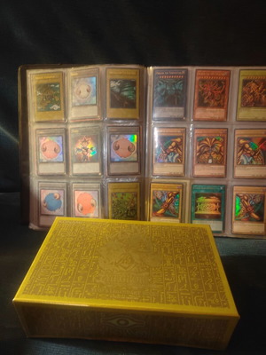 Yu-Gi-Oh box 2021 with 500+ authentic cards