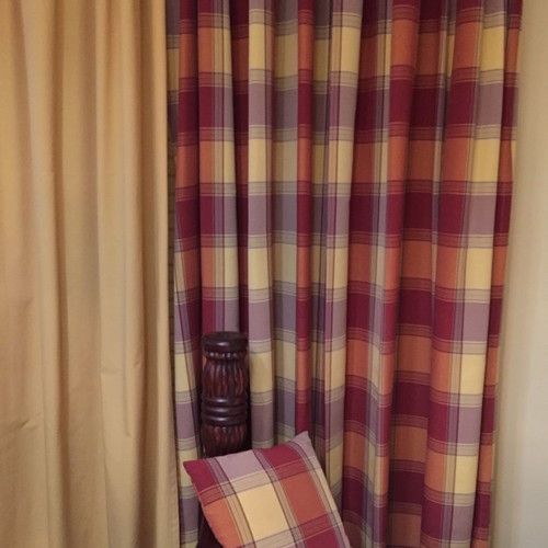 Curtain and pillow set used with 2 checkered panels and 5 covers