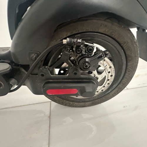 Ducati Pro II Plus scooter like new