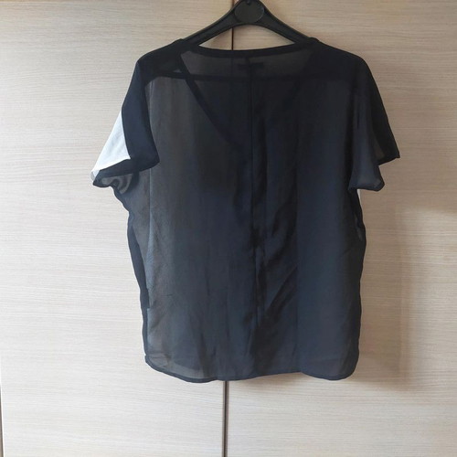 Amisu women's top used, black and white, size Small