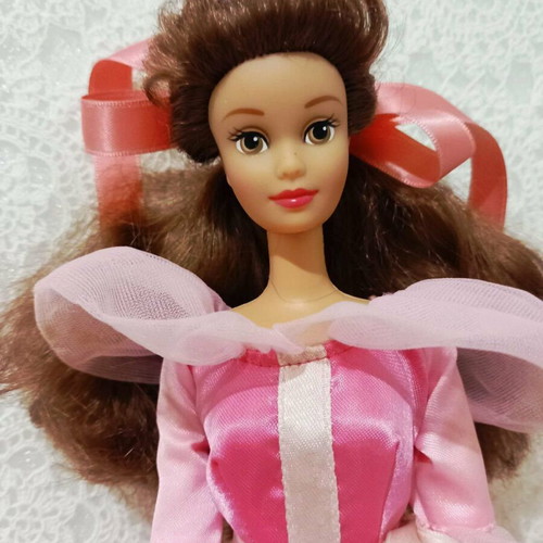 Vintage Belle doll in pink dress Mattel 1992 like new