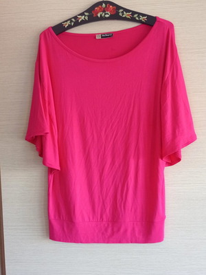 Julia Bergovich blouse used, bright fuchsia, size large
