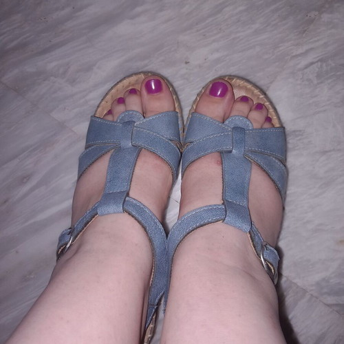 Ovvio leather anatomical sandals size 36 used, blue