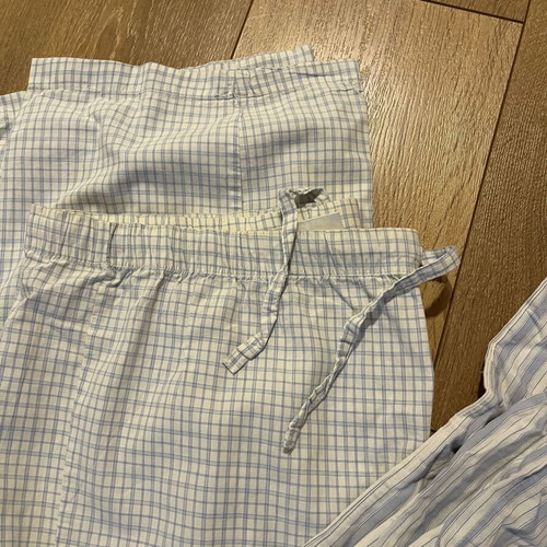 Men's Summer Pajama Pants Set like new, size large, white and blue