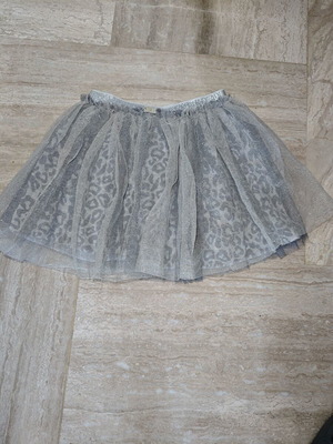 Skirt for girl 2-3 years like new