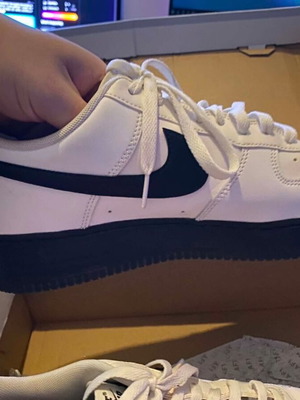 Nike Air Force 1 λευκό μαύρο καινούργια, νούμερο 46