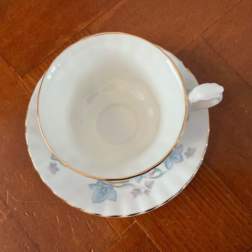 Royal Kent tea set porcelain England in excellent condition