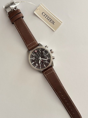 Citizen AN3620-01H ρολόι χειρός καινούργιο, μαύρο καντράν, καφέ δερμάτινο λουράκι