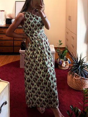 Karavan Vintage Dress with Women Portraits Print, like new