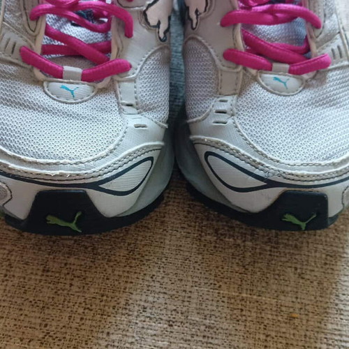 Puma girls' athletic sneakers size 36 like new, white-pink