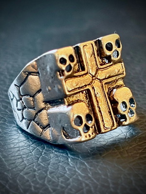 Gothic cross and skulls ring, M FORGE