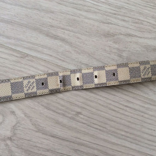 Louis Vuitton Damier Azur leather belt used, size 40/100, gray