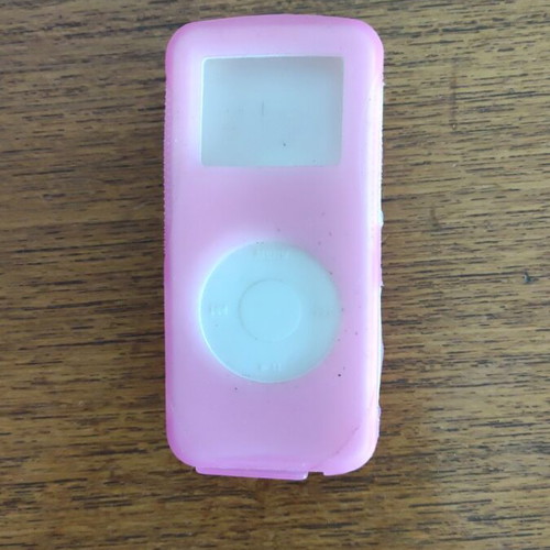 Ipod case used