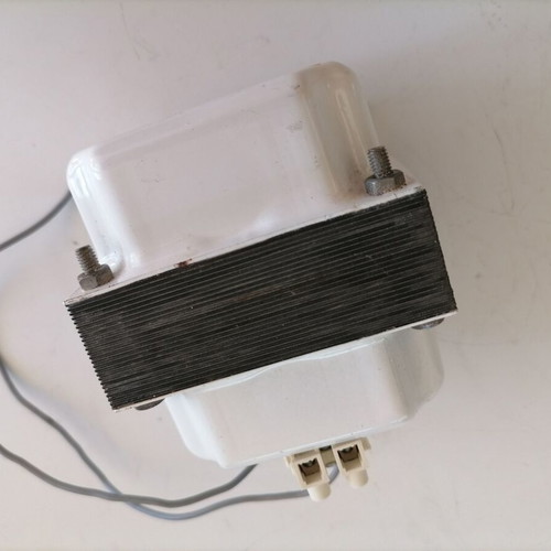 Amarro Hellas 16.6 V power transformer used with terminal