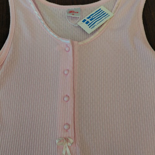 Giota women's pink nightgown with buttons, size M