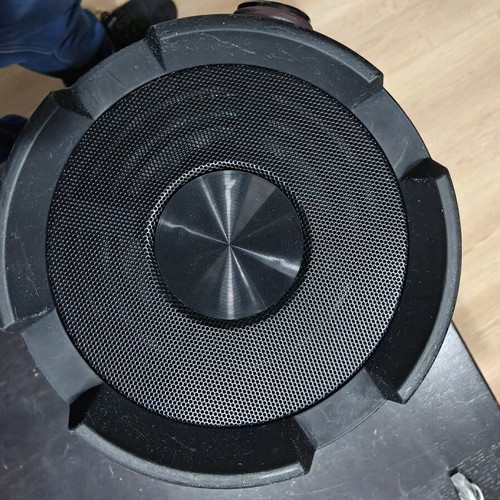 Akai ABTS-27 portable Bluetooth speaker used