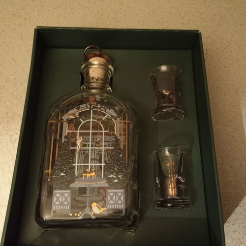 Holmegaard Christmas Carafe Set like new