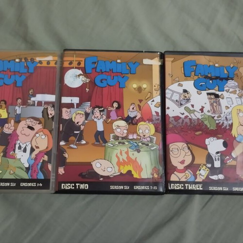 Family Guy DVD Season 6 like new with subtitles