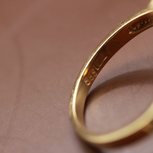 Gold ring 14 carat with imperial topaz used