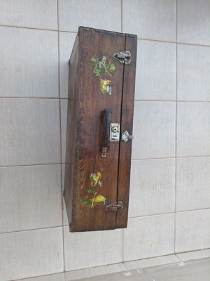 Wooden Vintage Suitcase used with metal clasps 70x40x30 cm