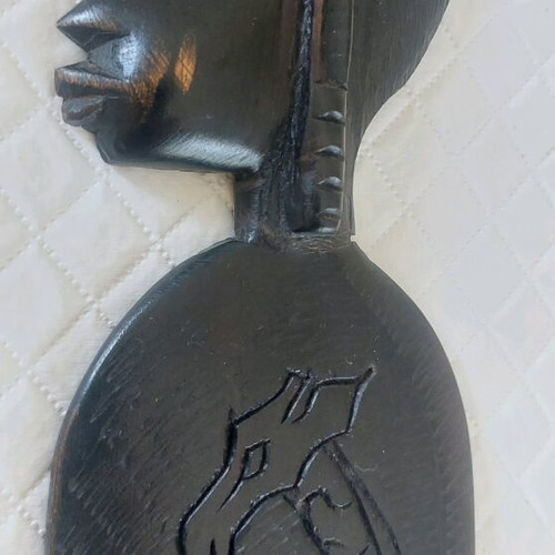African carved wood comb made of mango wood new