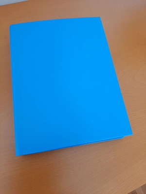 Presentation folders new, set of 2, with rings