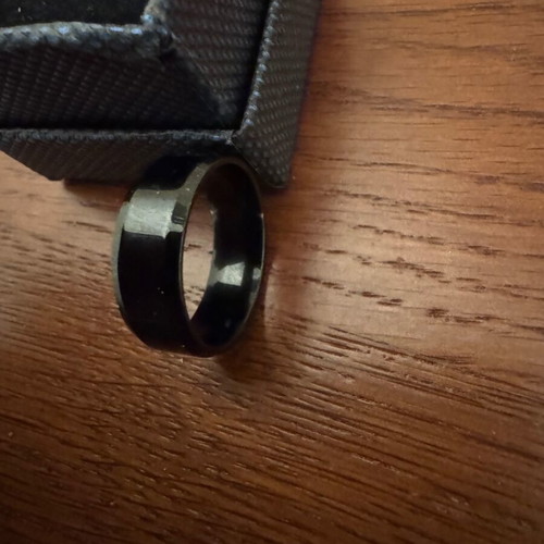 Black steel men's ring 19mm new