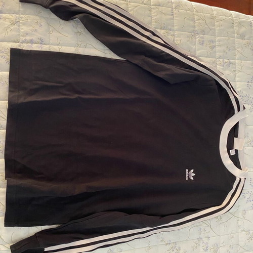 Adidas shirt medium size