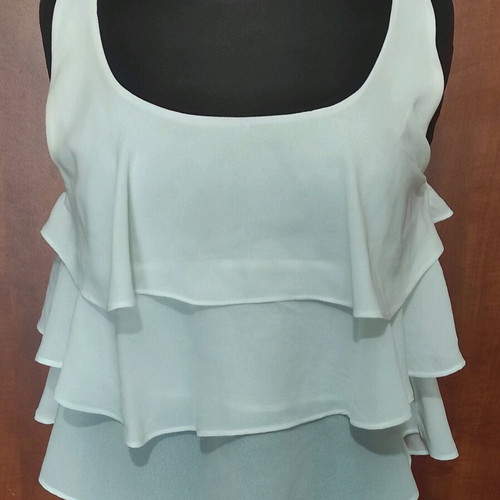 BSB Sleeveless Blouse with Layered Ruffles like new, white
