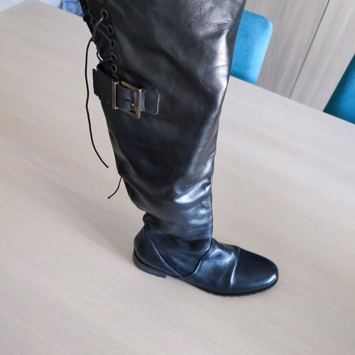 Leather tall boot with zipper and laces like new, size 38, black
