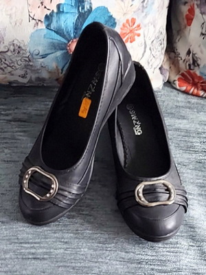 Women's orthopedic shoes used, size 38.5-39