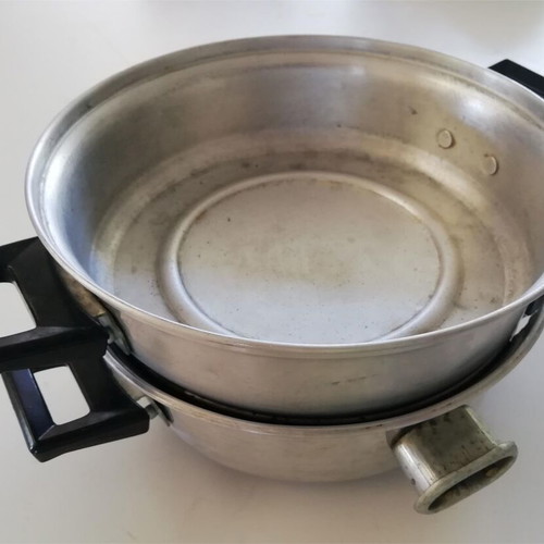 Small electric grill used, aluminum, tabletop