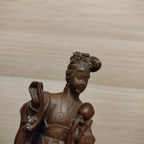 Guanyin Chinese deity used with glued head and broken scepter