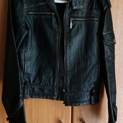 Women's leather jacket no XS like new, black