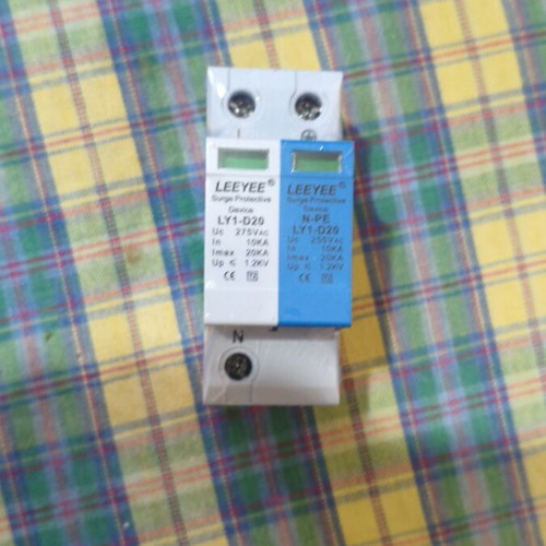 Αντικεραυνικά 220 Volt για δίκτυο ΔΕΗ καινούργια