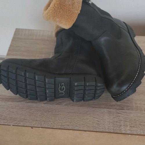 Ugg Australia men's boots like new, black, size 45.5