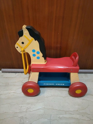 Fisher Price Plastic Horse with Wheels 1976 used