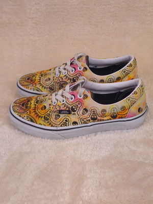 Vans women's sneakers with bandana and skull print size 37 used
