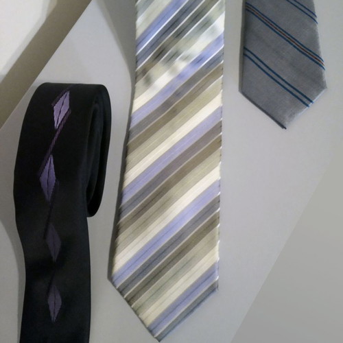 Branded silk men's ties set of 3, like new